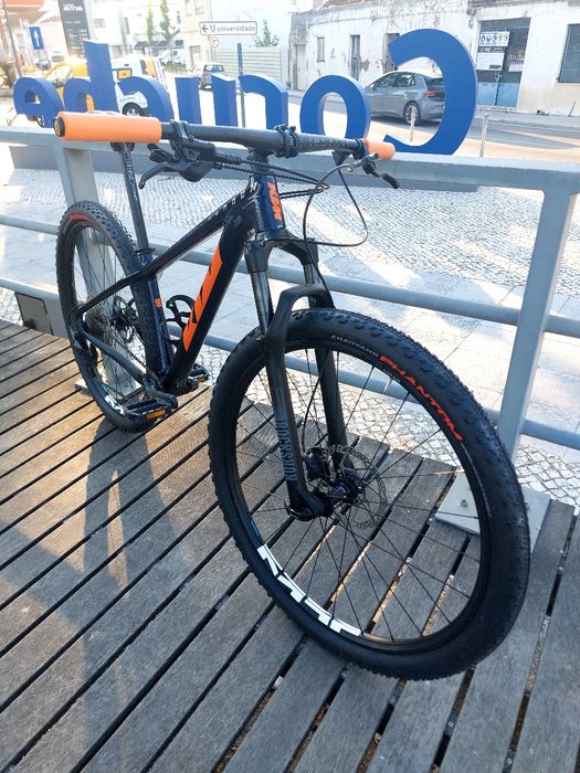 Ktm Myroon  carbono