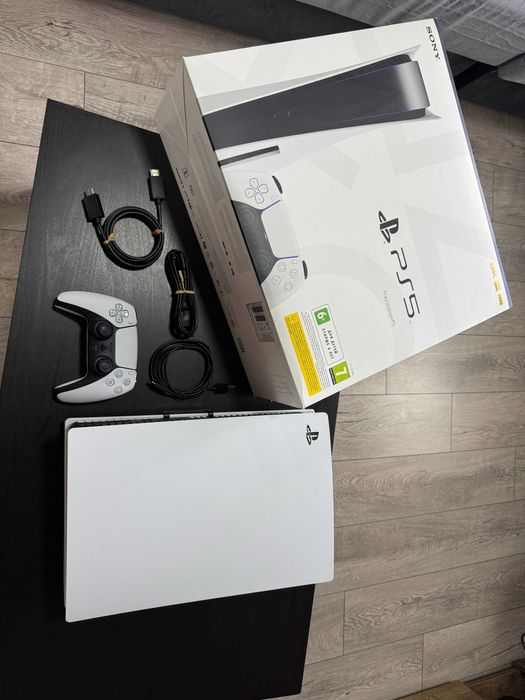 PlayStation 5 (CFI-1008A, Disc), 825gb — ідеальний стан, Gulikit стіки