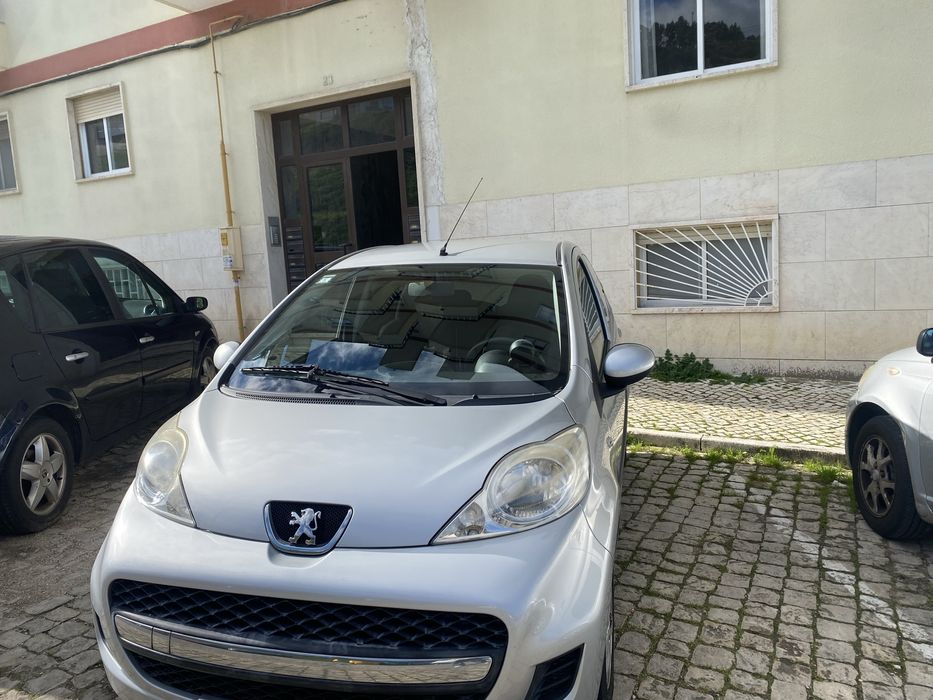 Peugeot 107 ano 2012