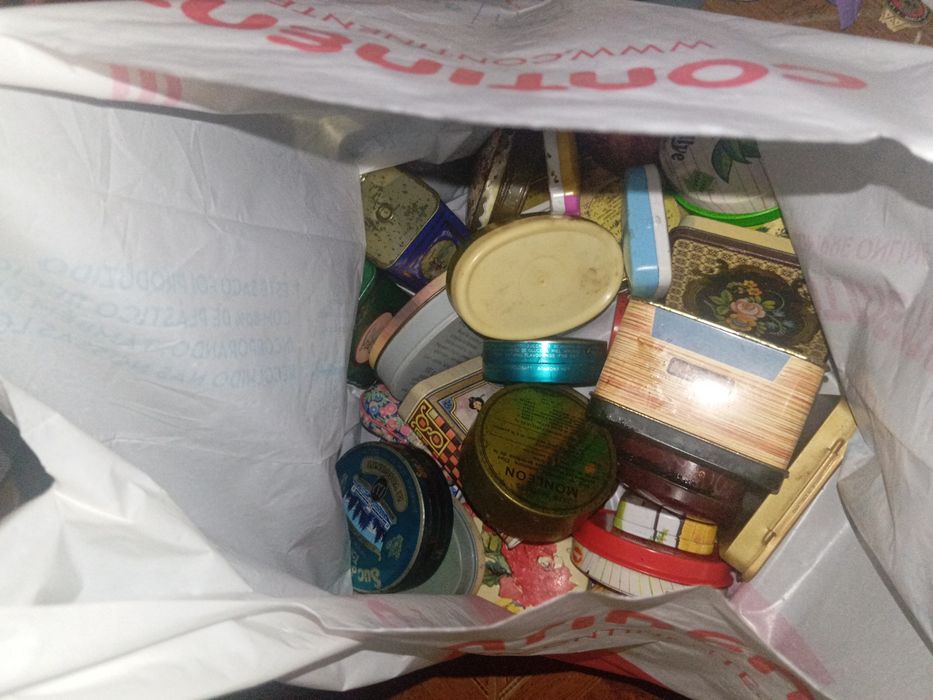 Latas antigas  várias