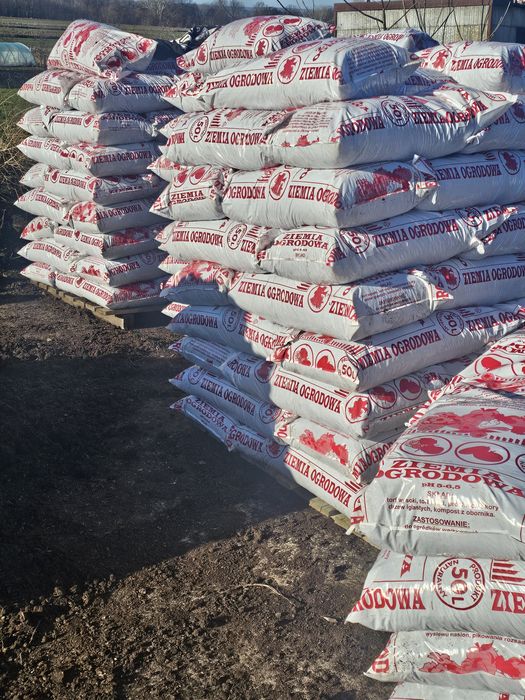 PRODUCENT.Ziemia uniwersalna pH5,5/6,5 50 L Dostawa Gratis