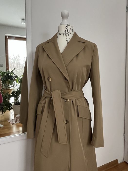 Piekny Plaszcz damski Zara -dlugi -klasyczny roz.L//M