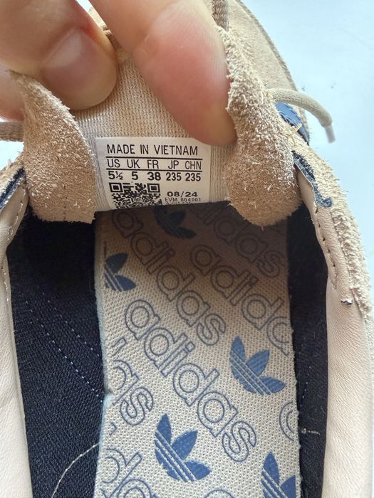 Кросівки adidas spezial