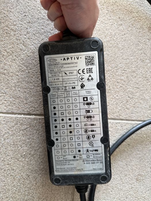 Carregador Domestico Mercedes - Usado