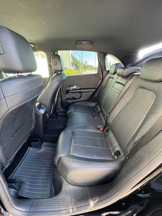 Mercedes-Benz B180 W247 automática