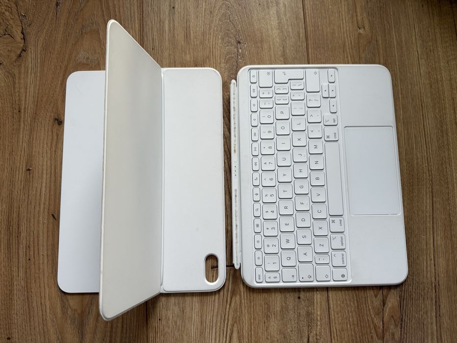 Etui z klawiaturą APPLE Magic Keyboard