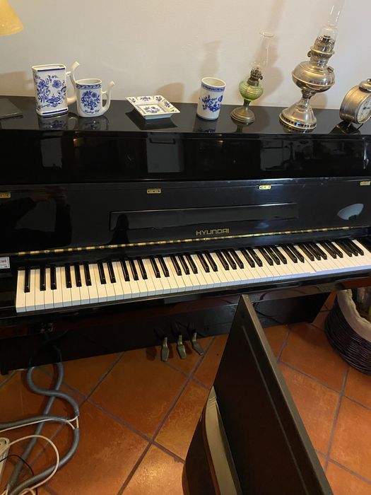 Piano em bom estado