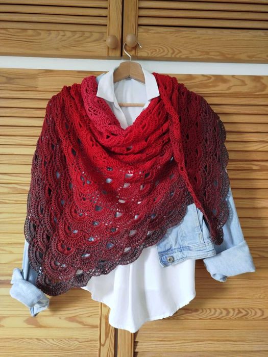 Damska chusta ręcznie robiona - SUPER PREZENT NA KAŻDĄ OKAZJĘ