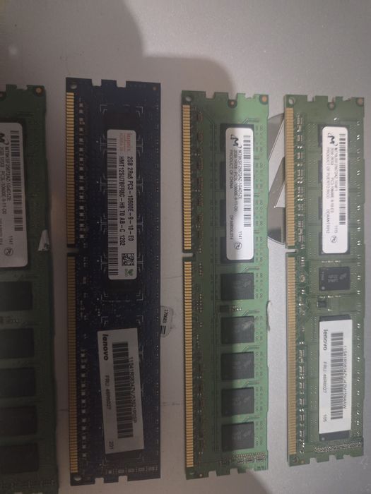 Sprzedam 12 GB RAM DDR3 (serwerowy) ze zdjecia