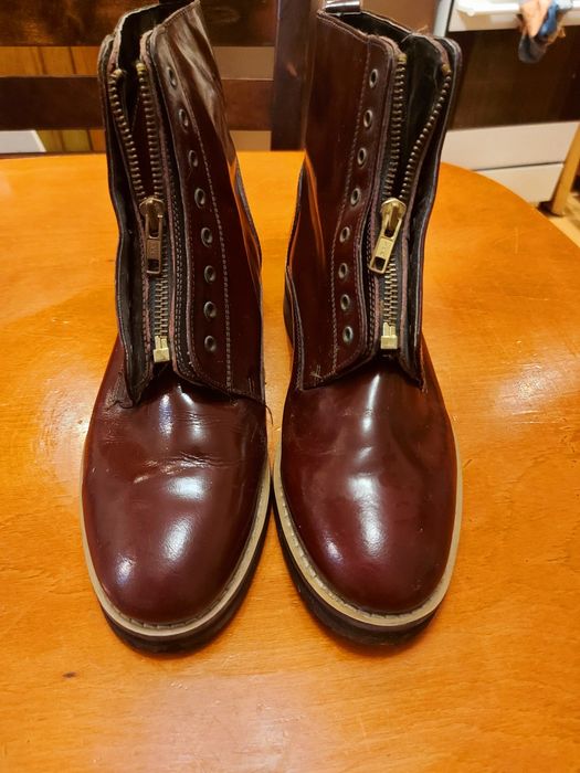 Botki skóra naturalna lakierowana, rozmiar 39