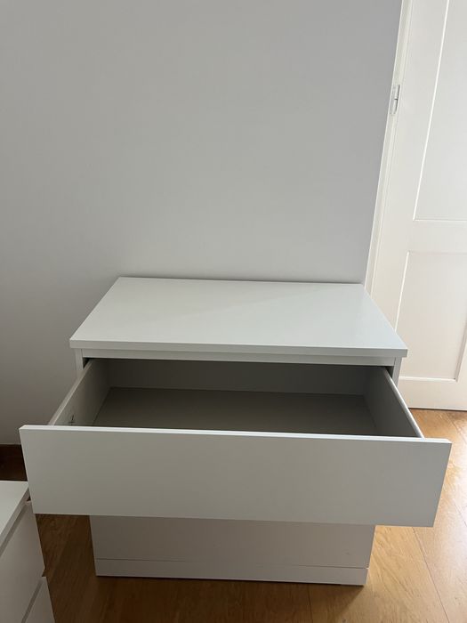 Comoda 3 gavetas IKEA