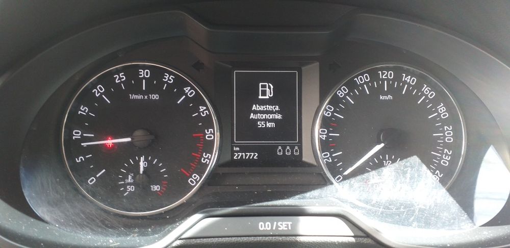 Skoda Octavia SW 1.6 Hdi 110 cv.(Otimo estado)