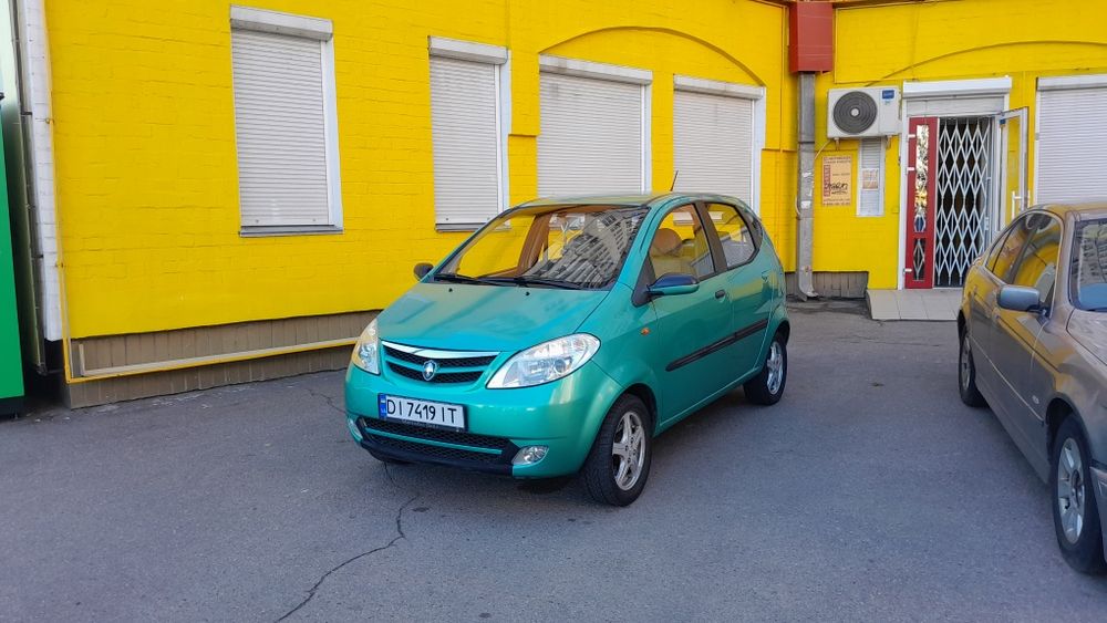 Продам компактний автомобіль Chana Benni