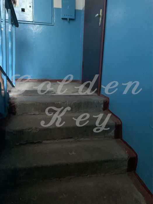 Продам 2-х кімнатну. КВАРТИРУ+ РЕМОНТ, ЦЕНТР, Комора 25м2 с.РЕВНЕ