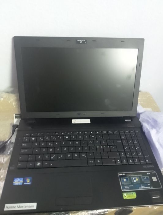 Два ноутбука забирай по быстрее