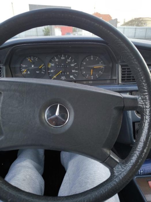 Mercedes Benz 190d