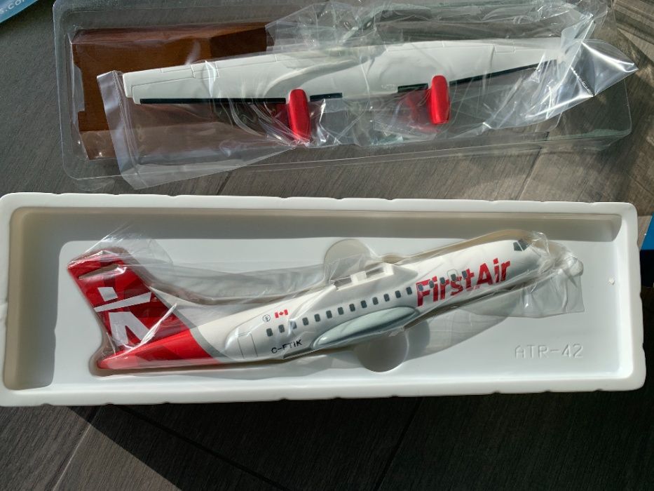 First Air ATR-42 C-FTIK Skymarks 1/100 avião