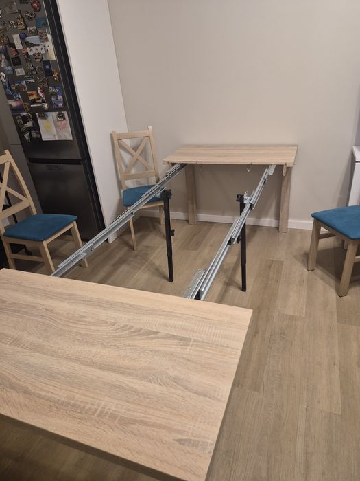 Stół rozkładany 100cm -250cm z 8 krzesłami