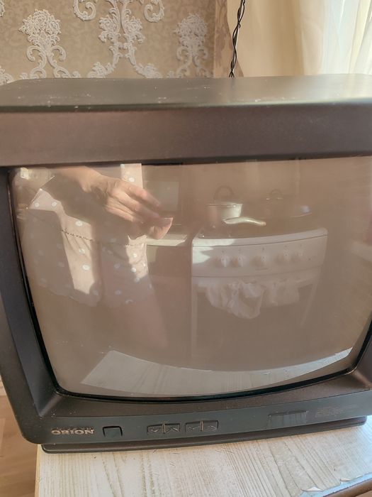 Продам телевизор Орион