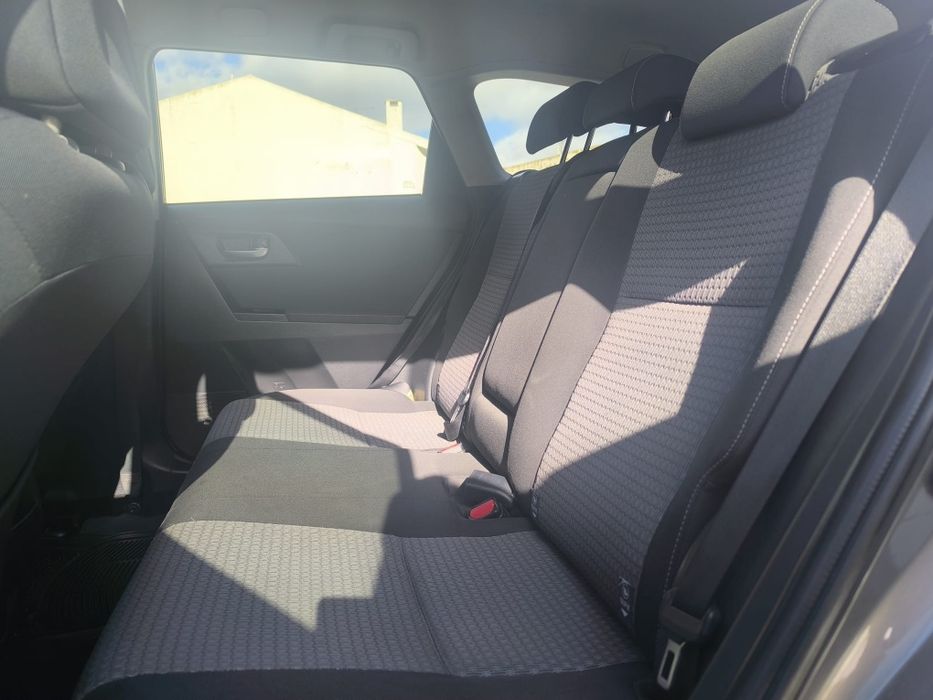 Toyota Auris Touring Sports — fotografia 12