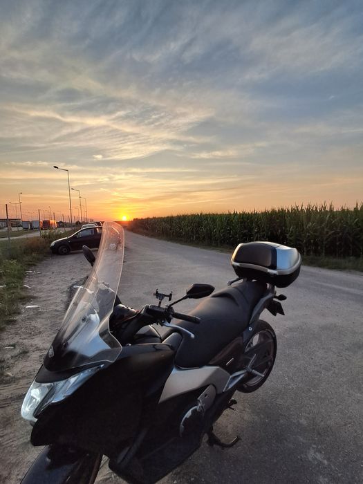 Hondą NC 700 integra .