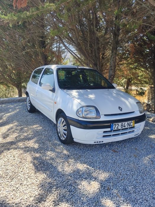 Renault Clio 1.9