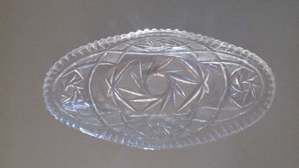 Kryształ podłużna miseczka