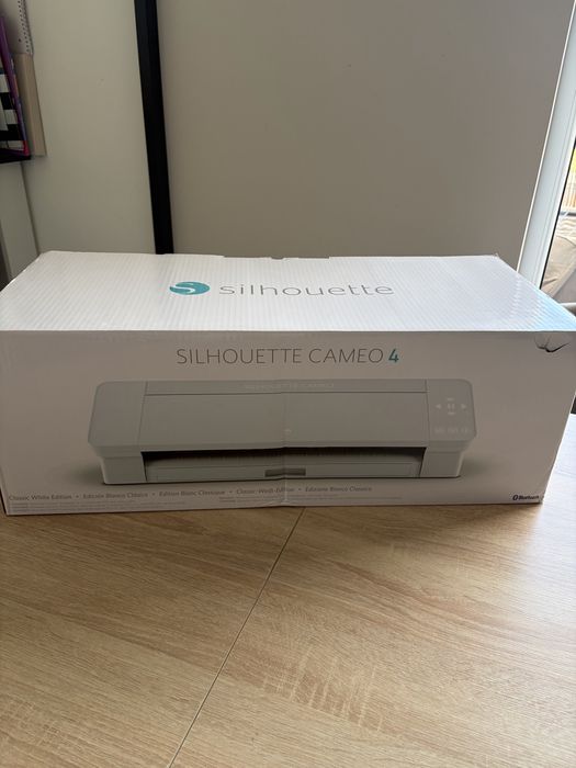 Ploter tnący Silhouette Cameo 4