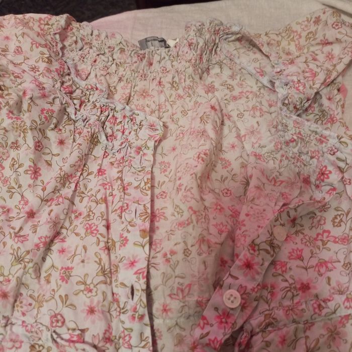 Речі на дівчинку