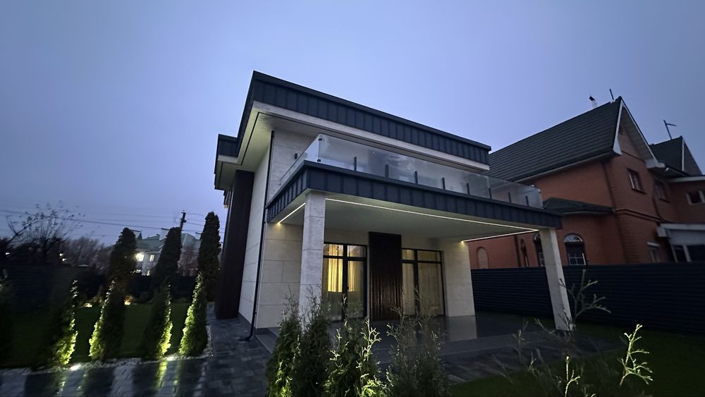 Шикарний будинок з власним бассейном. БЕЗ КОМІСІЇ