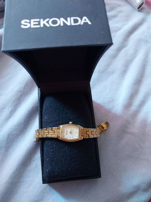 Часы . Часики SECONDA