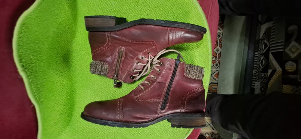 Черевики 42р зима бренд Ага