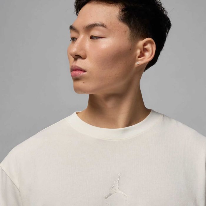 Чоловіча футболка Nike JORDAN M J FLT ESS OVSZ SS CREW (M,L,XL,XXL)