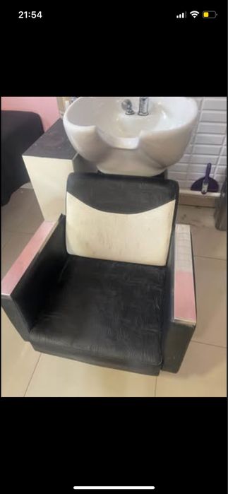 Myjka fryzjeska z cyrkonimai na boku