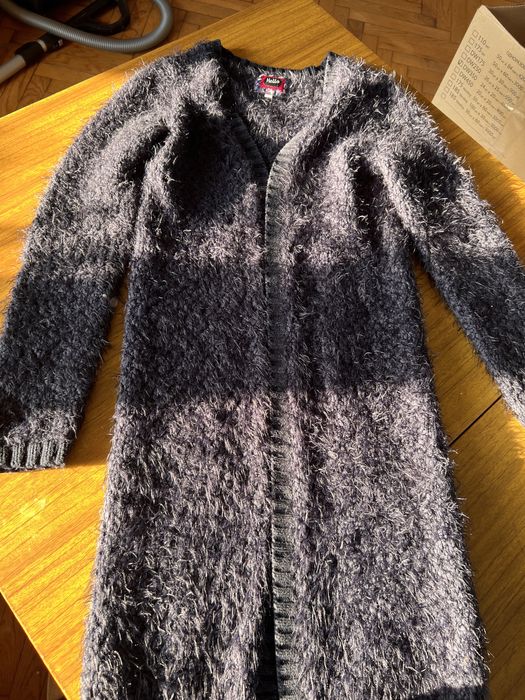 Подарую кардиган