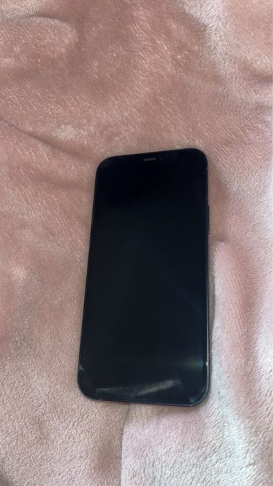 Iphone 12 na sprzedaż