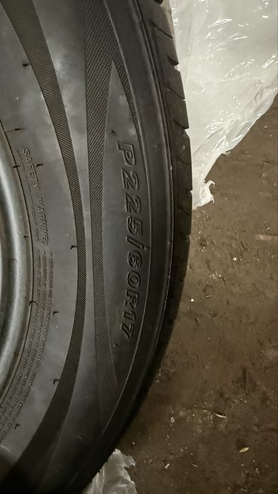 Резина р17 гарний стан