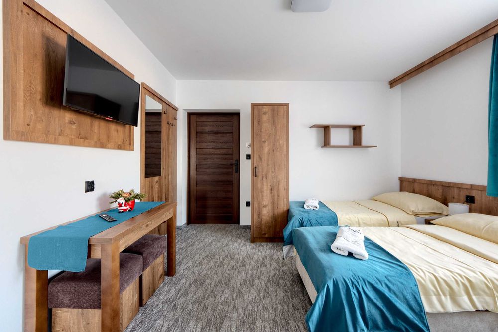 Weekend Majowy Zakopane Noclegi Domki Jacuzzi Wyżywienie ZieloneSzkoły