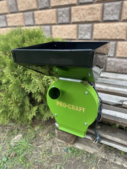Кормоподрібнювач дку Procraft Pcm 3000 2.5кВт металічний бункер