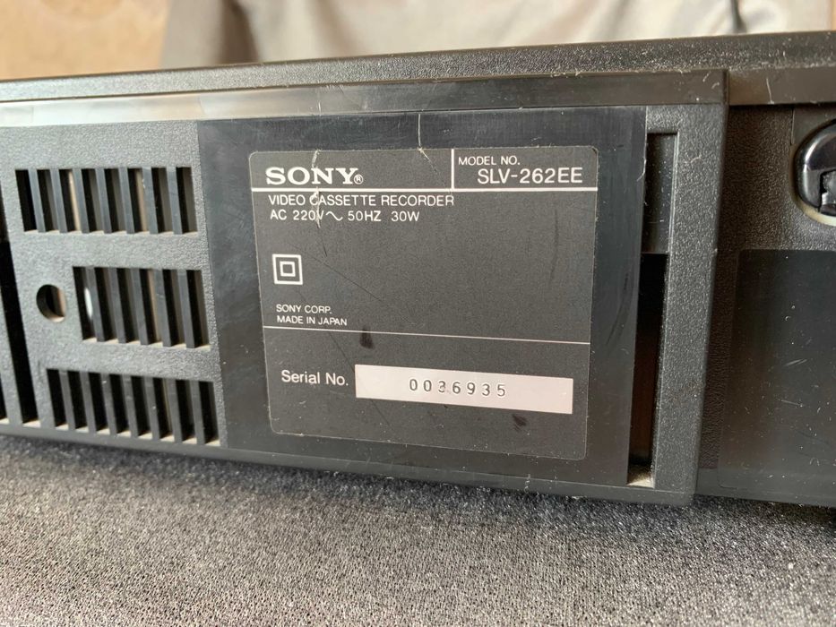 Відеомагнітофон Sony SLV-262EE робочий стан АЛЕ !