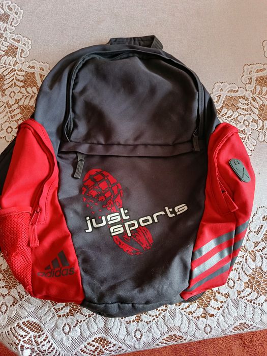 Rewelacyjny plecak Adidas