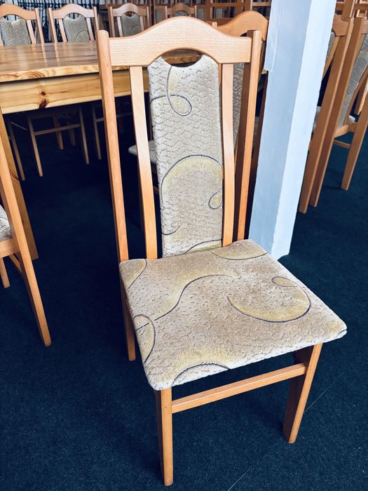 Stol sosnowy i krzesła