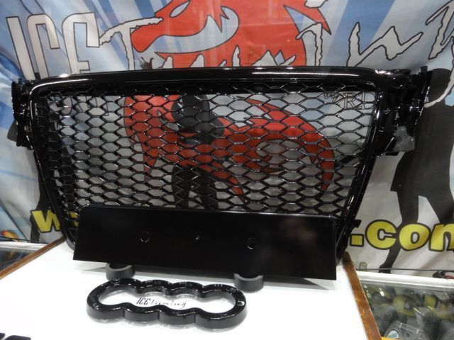 Grelha frontal AUDI A4 B8 08-11 RS4 look com suporte para símbolo em preto brilhante