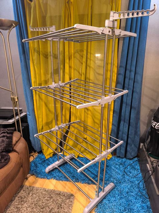 Estendal de Roupa Dobrável C/rodas