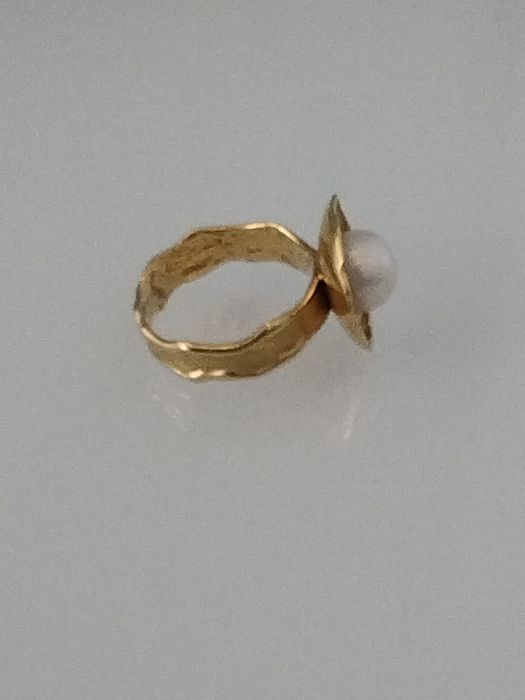 Anel em ouro de 19,2kt