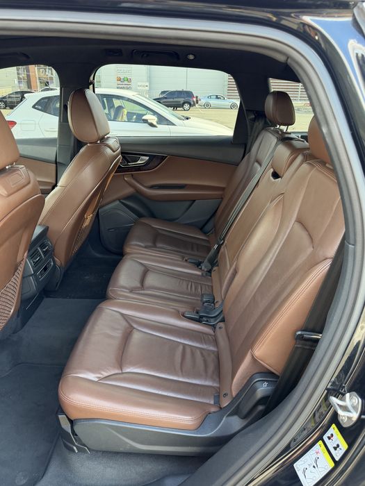 Audi Q7 2016 premium plus