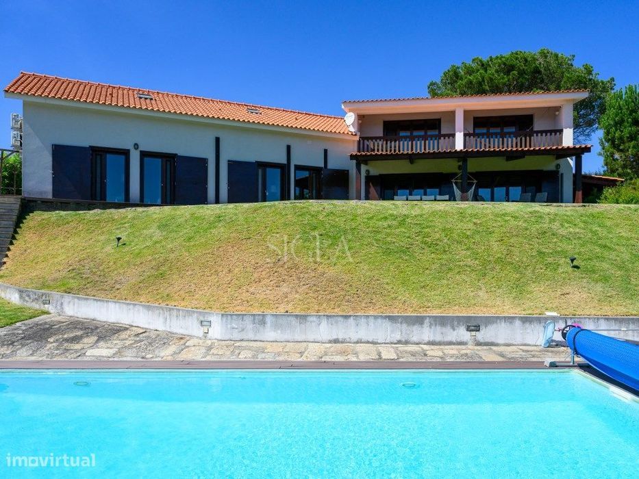 Quinta Turística na margem do Rio Douro