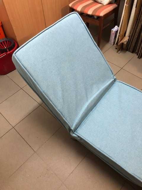 Fotel-łóżko z możliwością regulacji oparcia