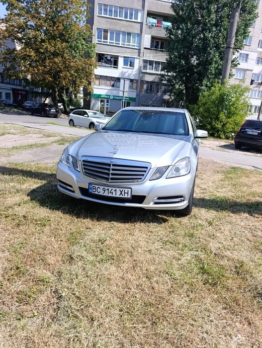 Продається надійне і економне авто