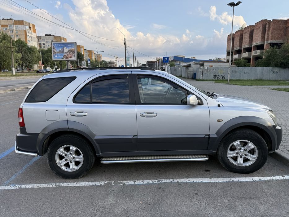 Kia Sorento 2005 VIN KNEJC521865513752 фото оголошення 4 з 8